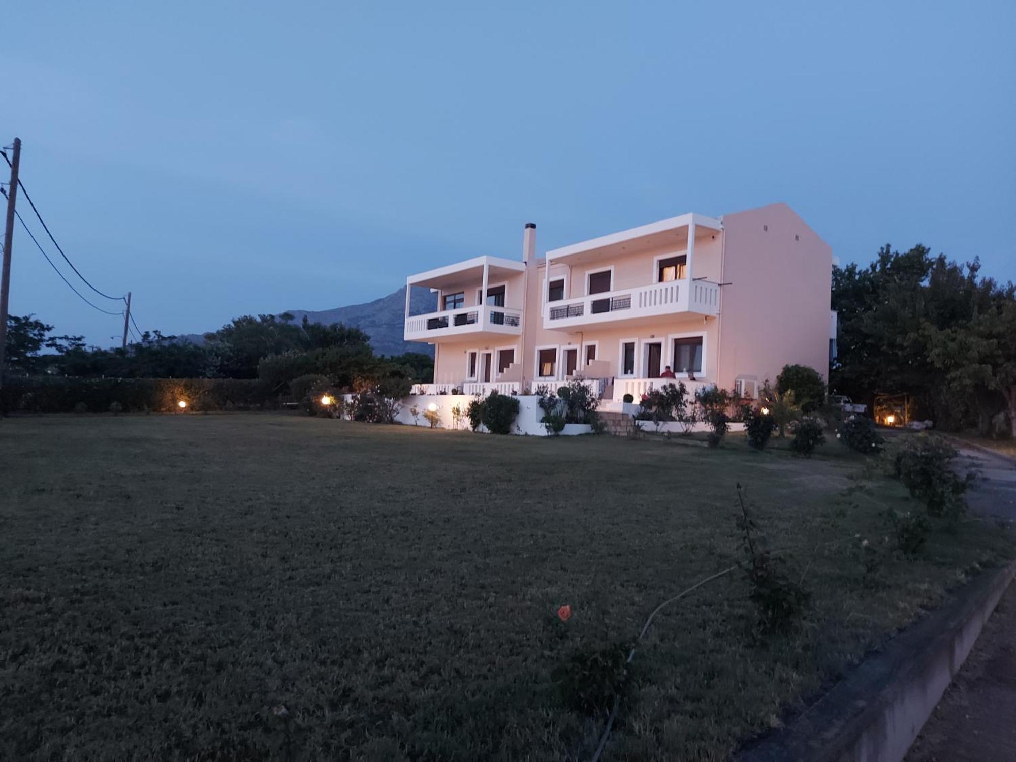 Aktaion Apartments Samothráki Esterno foto